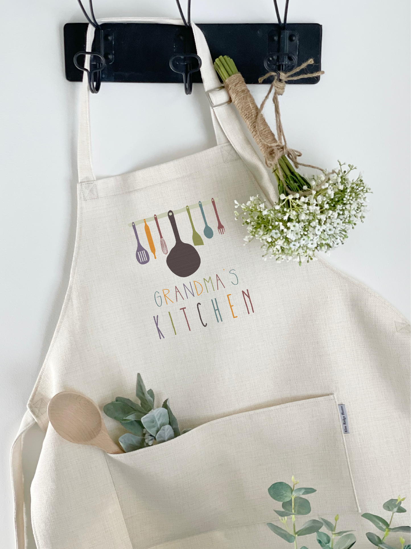 Hanging Utensils Adult and Child Matching Aprons, Oven Mitts and Pot Holder